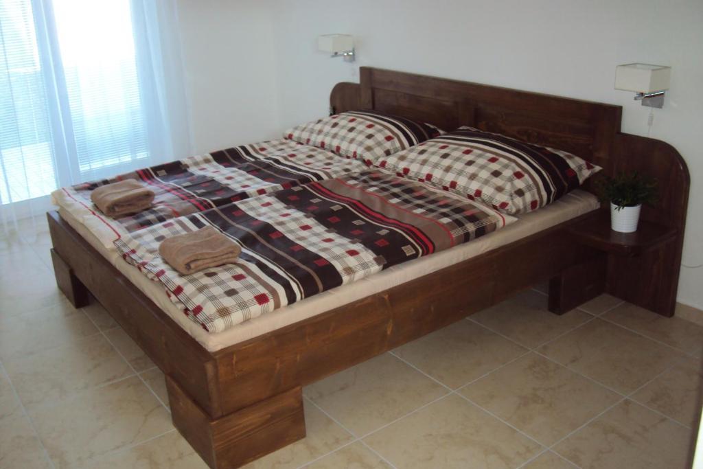 Hotel Senec Aqua Resort - Family Friendly Quarto foto