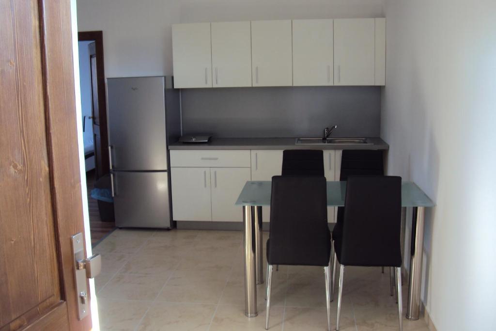 Hotel Senec Aqua Resort - Family Friendly Quarto foto